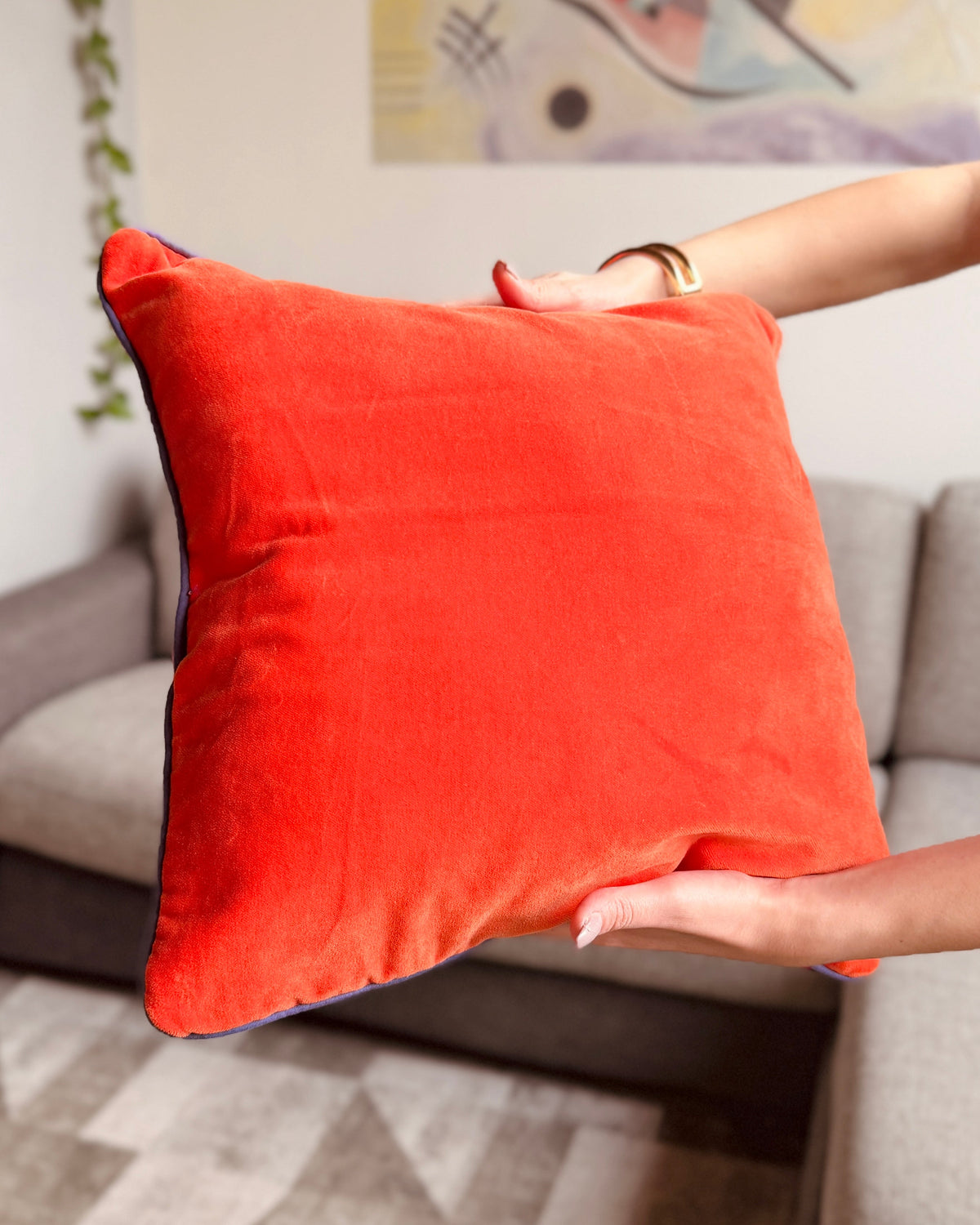 Set di 2 Federe Copricuscini Reversibili 40x40 in Velluto – Fucsia e Arancio